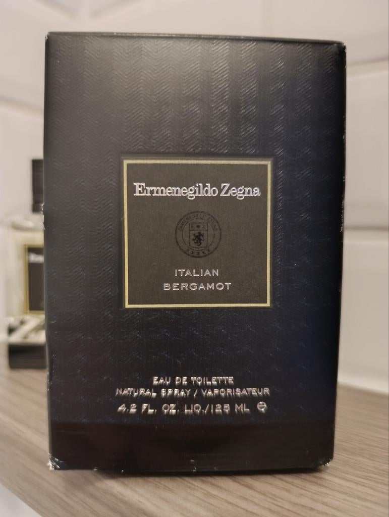 Ermenegildo zegna, Italian bergamot, Enlèvement ou Envoi