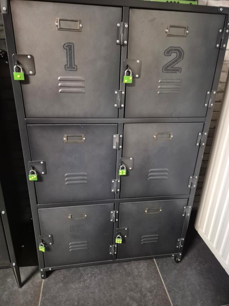Kast, Ophalen