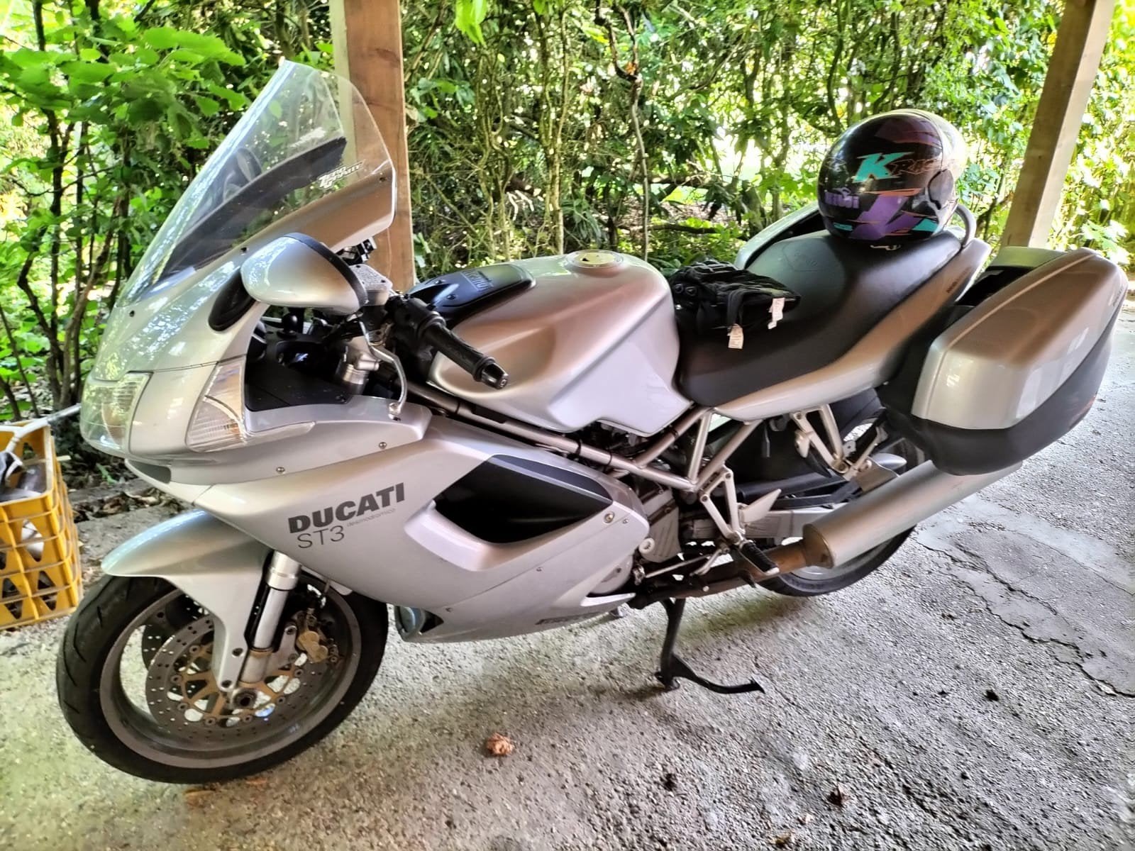 Ducati ST3, Motoren, Particulier