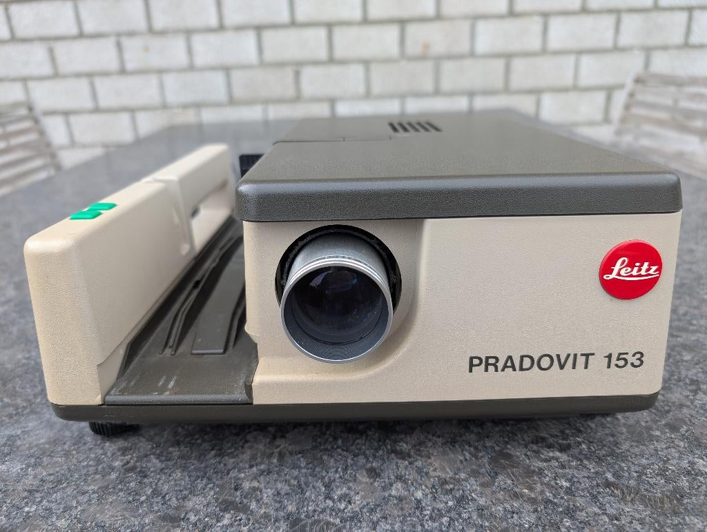 dia projector Leitz Pradovit 153, Ophalen, Gebruikt