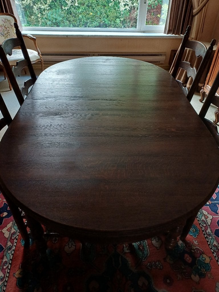 Eettafel en 4 stoelen rieten zitting, Ophalen, Zo goed als nieuw, Ovaal, Eikenhout