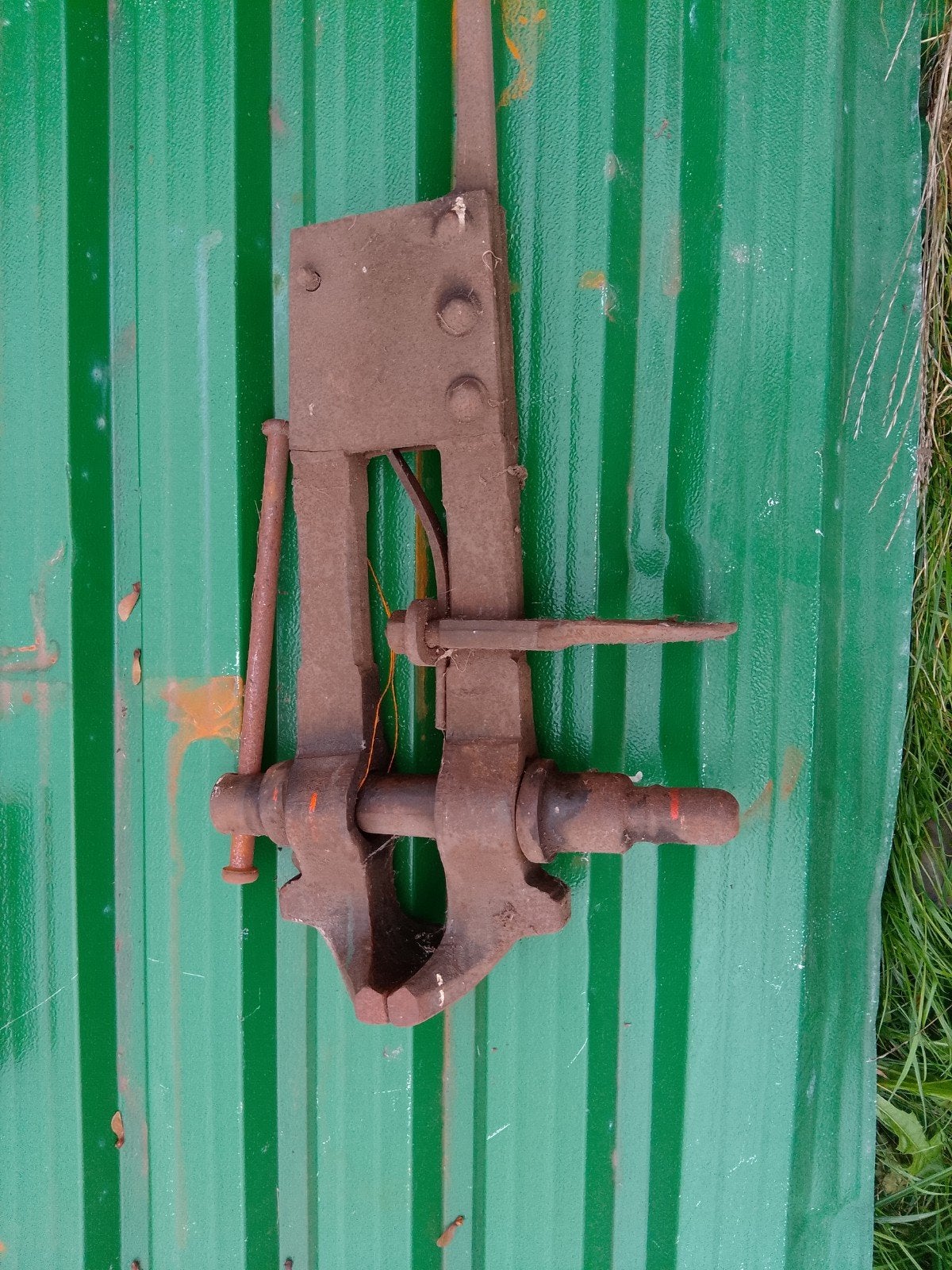 Grote staartbankschroef, Doe-het-zelf en Bouw, Ophalen, Bankschroef