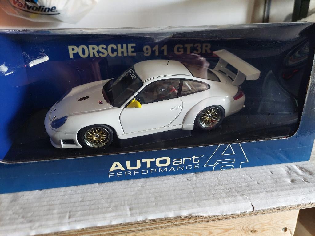 Autoart Porsche 911 GT3R, Ophalen, Zo goed als nieuw, Auto, Autoart