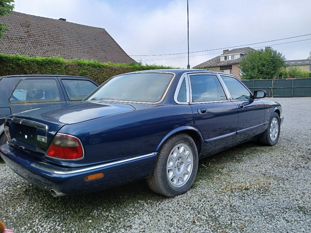Jaguar xj, Auto's, Automaat, 4 deurs, Achterwielaandrijving, Blauw