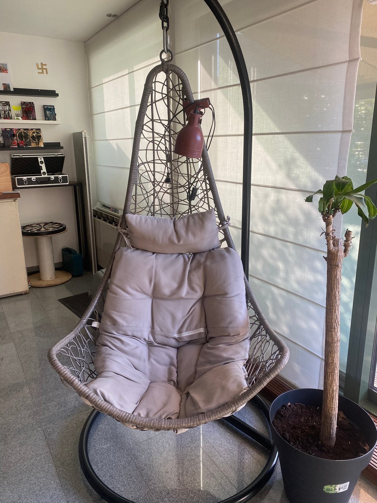 Hangende tuinstoel, Ophalen, Zo goed als nieuw, Plastic
