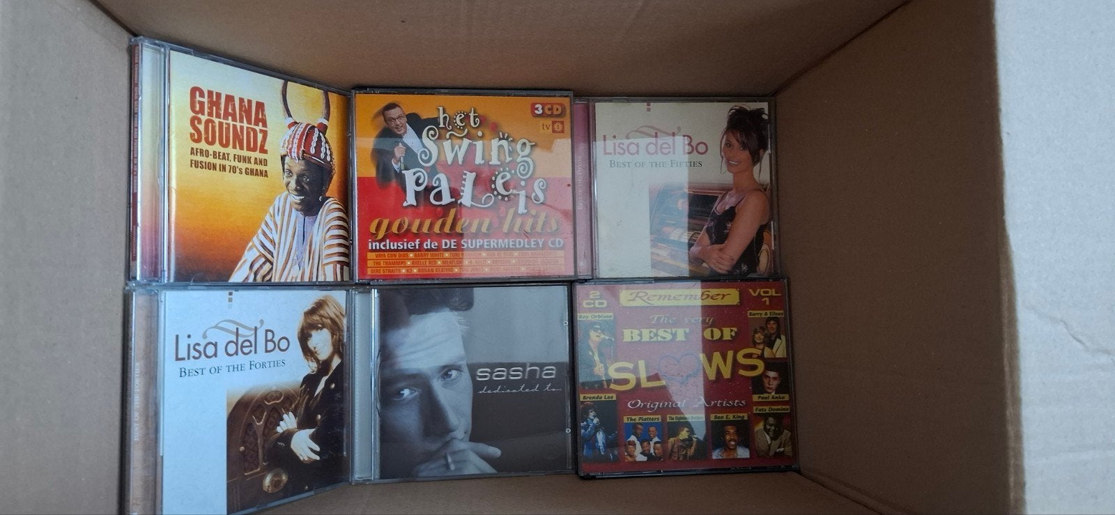volle doos muziek allerlei cd's en single cd's, Autres genres, Enlèvement, Utilisé, Coffret