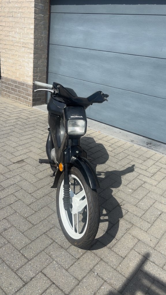 Honda wallaroo, Fietsen en Brommers, Ophalen, Overige modellen, Klasse A (25 km/u), Zo goed als nieuw