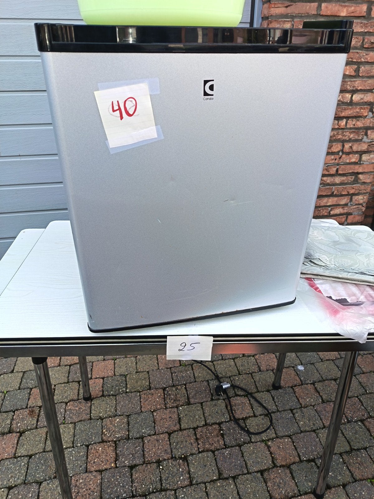 kleine koelkast, Elektronische apparatuur, Ophalen, Gebruikt, Minder dan 85 cm, Minder dan 60 cm