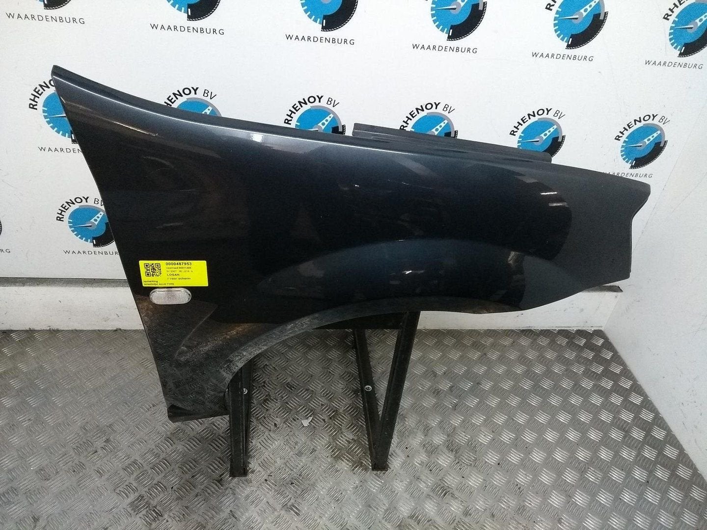 DACIA LOGAN LOGAN MCV  VOORSCHERM R 2007, Enlèvement ou Envoi, Utilisé, ARN reconnu