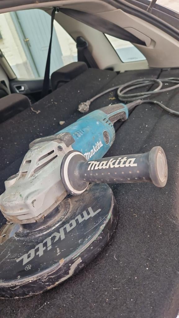 Makita