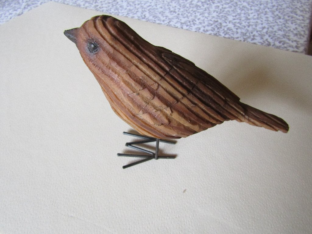 Superbes statuettes d'oiseaux en résine imitation bois, Enlèvement ou Envoi, Comme neuf, Animal