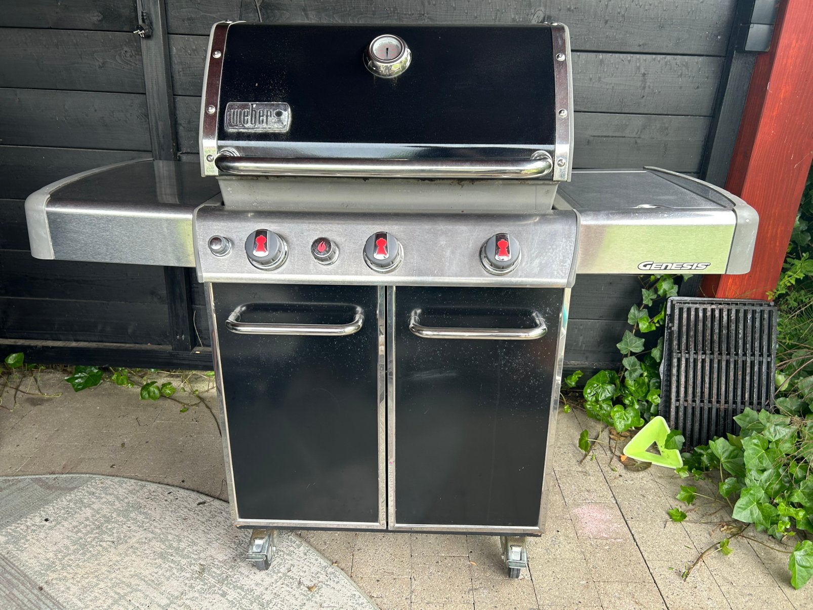 Weber Genesis 330, Tuin en Terras, Gasbarbecues, Zo goed als nieuw, Ophalen
