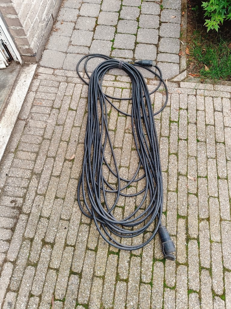 Verlengkabel en stekkers, Ophalen, Zo goed als nieuw, Apparatuur