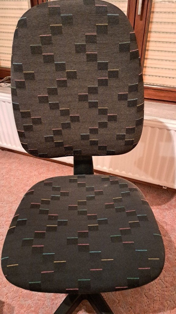 Chaise bureau-idéale pr chambre d'étudiant/télétravail/kot, Enlèvement, Comme neuf, Gris, Chaise de bureau