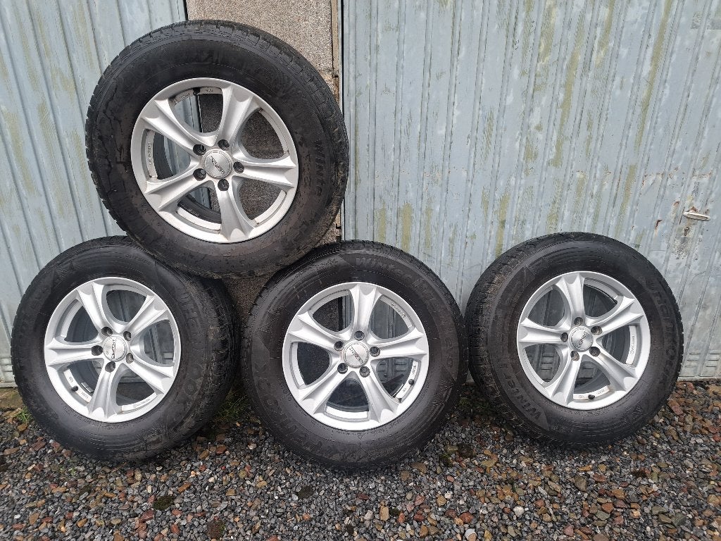 Set hiver Hyundai ix-35 - 215/70 R16 100T, Pneus et Jantes, 16 pouces, Véhicule de tourisme, Enlèvement