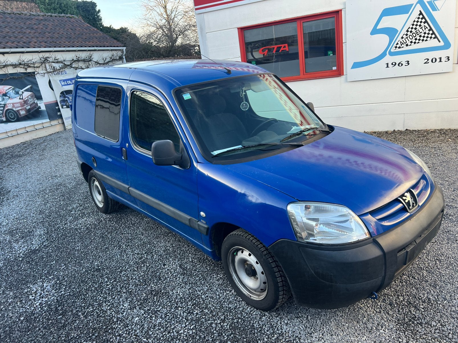 Fret léger/183 000 km approuvé pour la vente, Achat, Entreprise, Citroën, Diesel