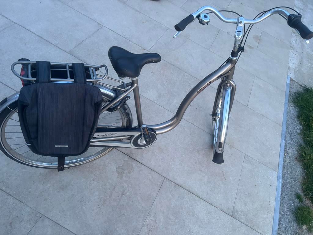 Vélo femme, Enlèvement