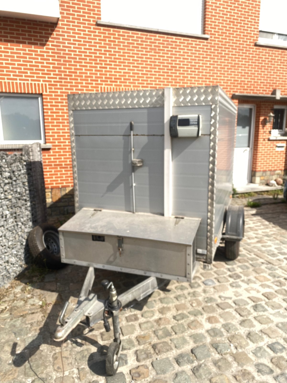 Gekoelde aanhangwagen, Ophalen, Gebruikt