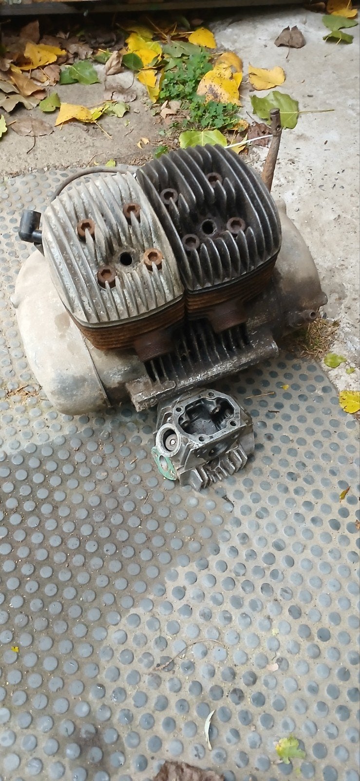 moteur adler 1950 150 ou 200 cc ?, Enlèvement