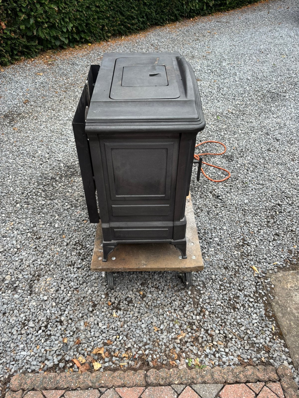 Poêle à charbon et bois efel, Maison & Meubles, Poêles, Enlèvement, Comme neuf, Bois, Poêle à charbon
