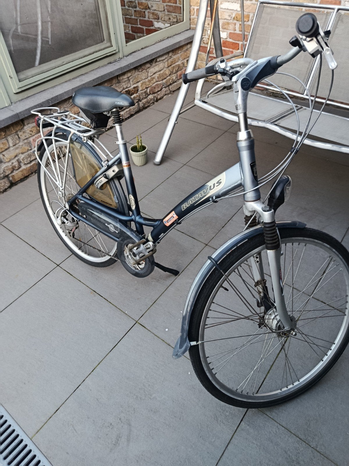 Batavus damesfiets, Ophalen, Batavus