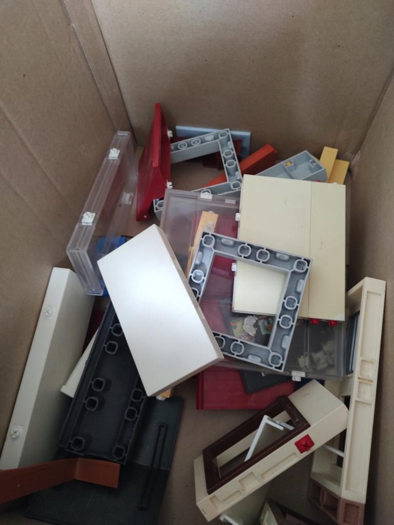 Ancienne version de Playmobil, Enlèvement ou Envoi
