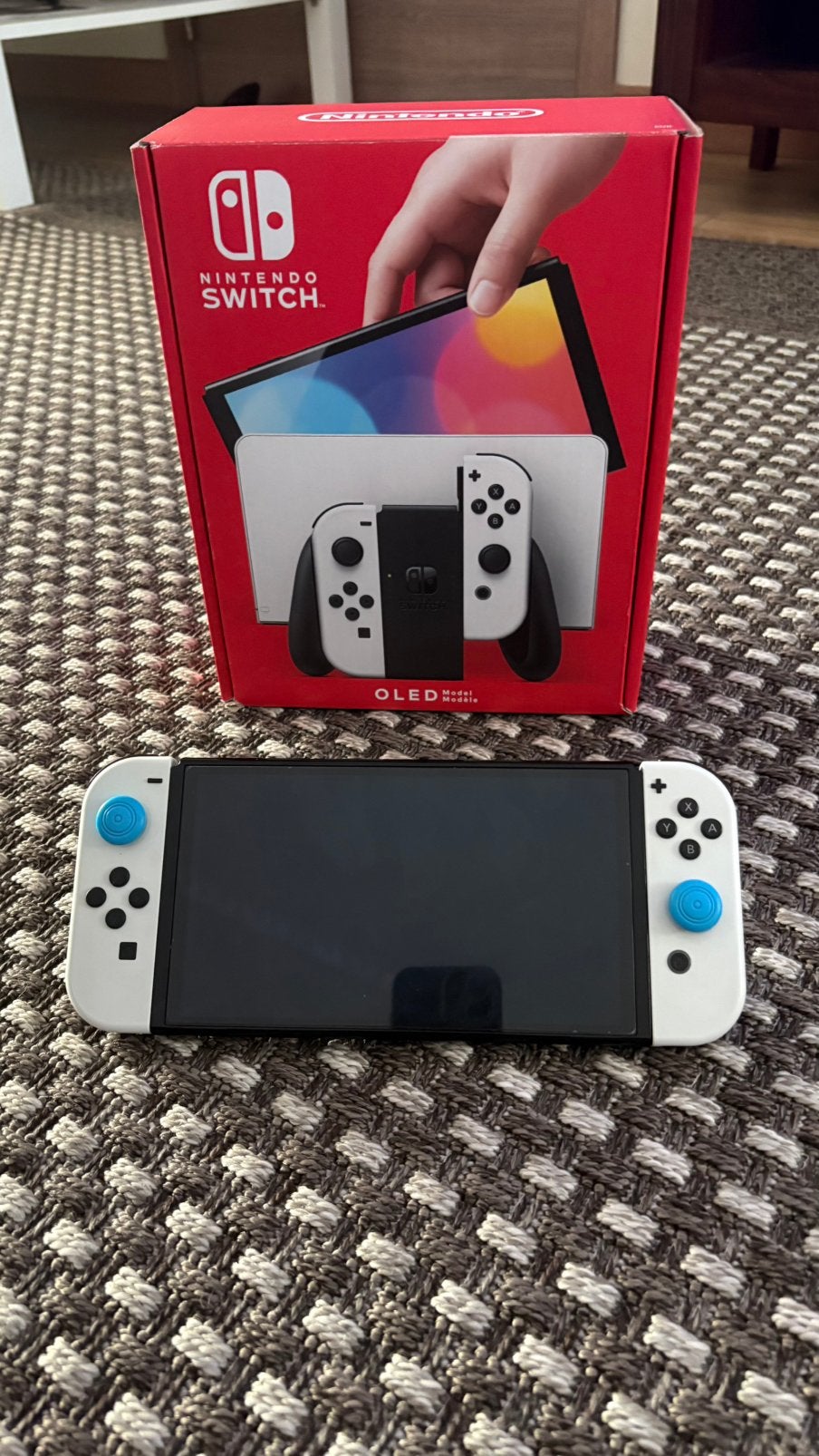 NINTENDO SWITCH OLED + 2x Jeu, Enlèvement ou Envoi, Comme neuf, Switch OLED