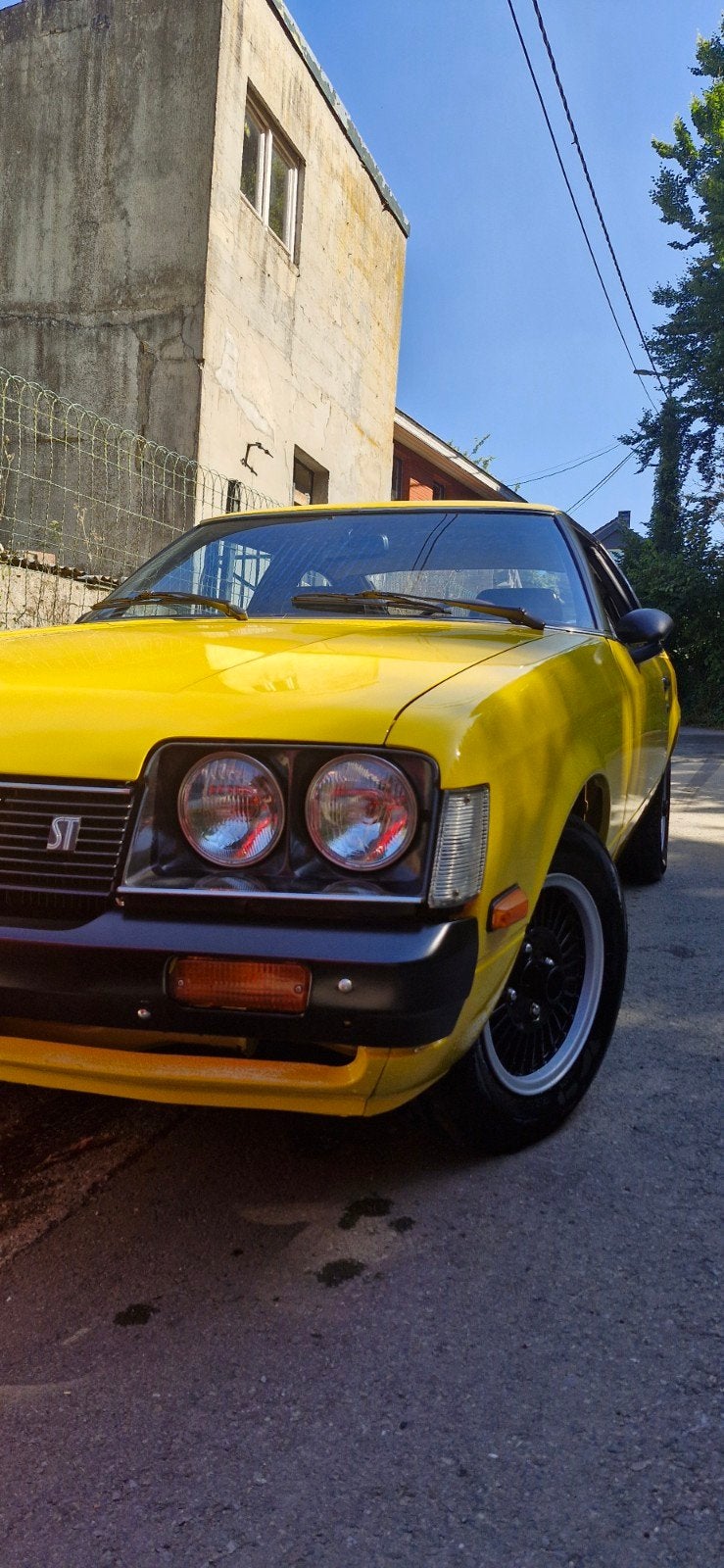 Toyota ta40 liftback, Cuir, Achat, Noir, Particulier