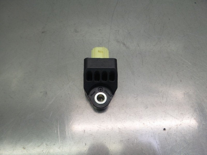AIRBAG SENSOR Toyota iQ (01-2009/12-2015) (|8983148020|), Auto-onderdelen, Overige Auto-onderdelen, Toyota, Gebruikt
