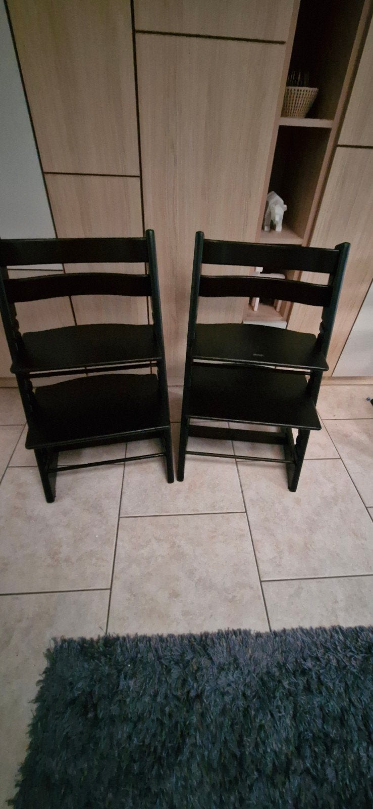2 Stokke triptrap kinderstoelen, Kinderen en Baby's, Ophalen, Zo goed als nieuw, Meegroeistoel, Aanschuifbaar