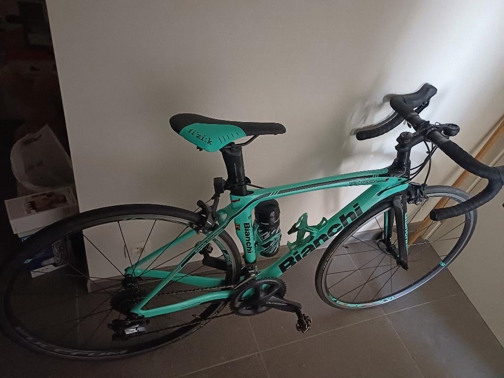 Bianchi oltré, Fietsen en Brommers, Carbon, 10 tot 15 versnellingen, Zo goed als nieuw, Ophalen