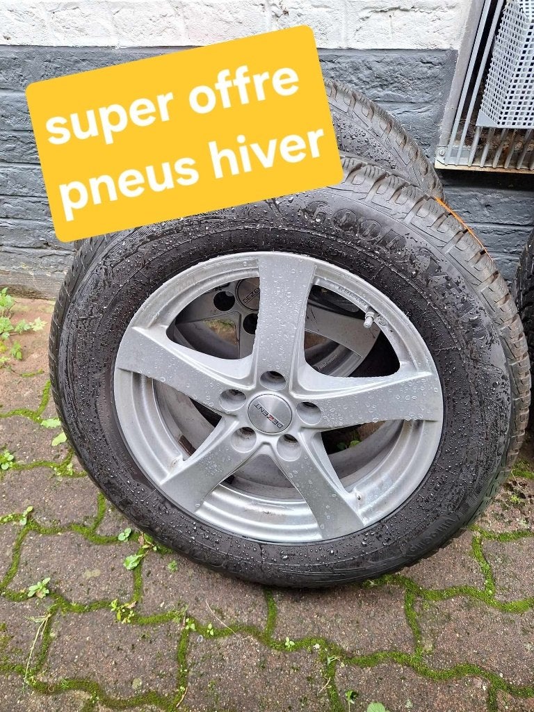 Pneus hiver 16', Autos : Pièces & Accessoires, 16 pouces, Véhicule de tourisme, Pneu(s), Enlèvement