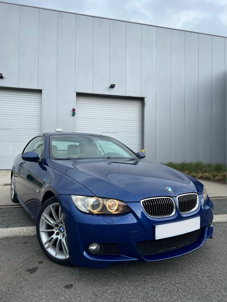 BMW 325i CABRIO - M PACK - AUTO - VOLLEDIG TRACKING, Auto's, Cabriolet, Beige, Leder, Elektrisch