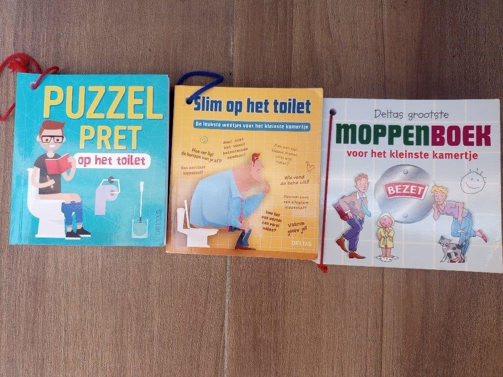MOPPEN- PUZZEL- en KENNISBOEK VOOR OP HET TOILET, Ophalen of Verzenden, Gelezen, Moppen