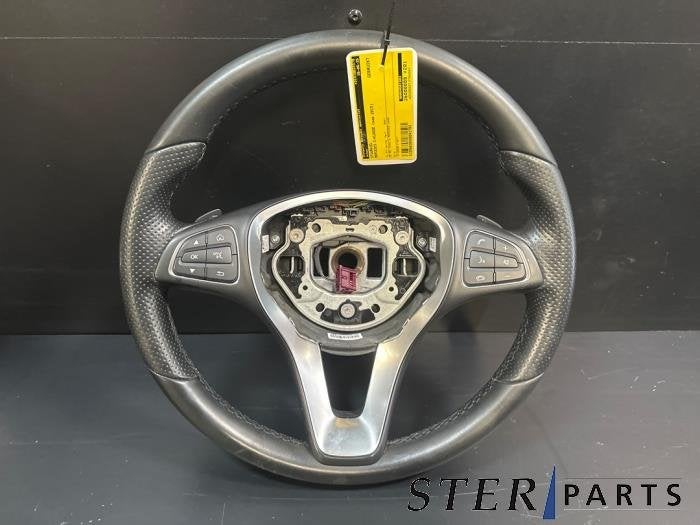 Volant d'un Mercedes C-Klasse, 3 mois de garantie, Utilisé, -, -