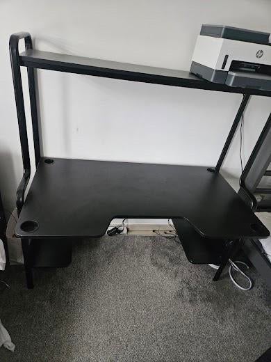 Ikea FREDDE gaming bureau, Ophalen, Zo goed als nieuw, IKEA, Gamingbureau