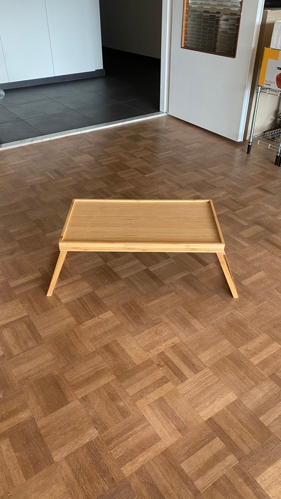 Ikea resgods bedtafeltje hout inklapbaar, Maison & Meubles, Tables | Tables d'appoint, Enlèvement, Comme neuf