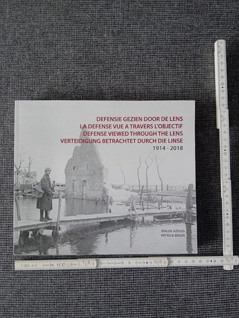 Boek „" Defensie gezien door de lens "”.”, Verzamelen, Ophalen of Verzenden, Landmacht, Boek of Tijdschrift