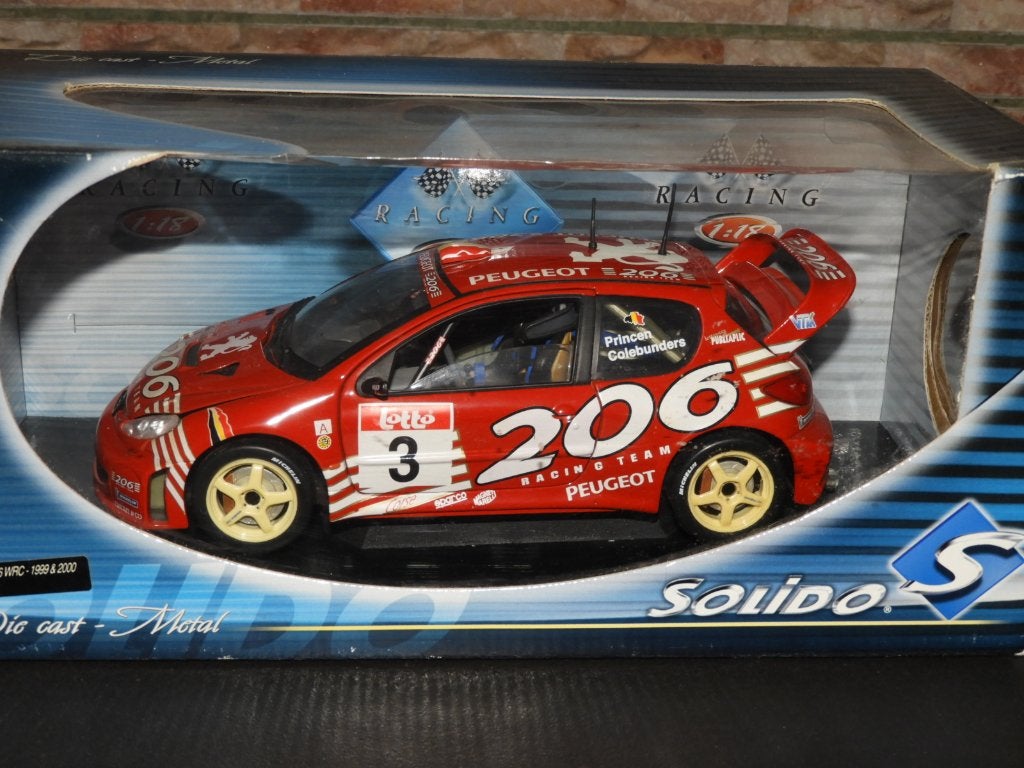 Peugeot 206 WRC Rallye Boucles de SPA 2001 - Echelle 1/18, Enlèvement ou Envoi, Comme neuf, Voiture, Solido