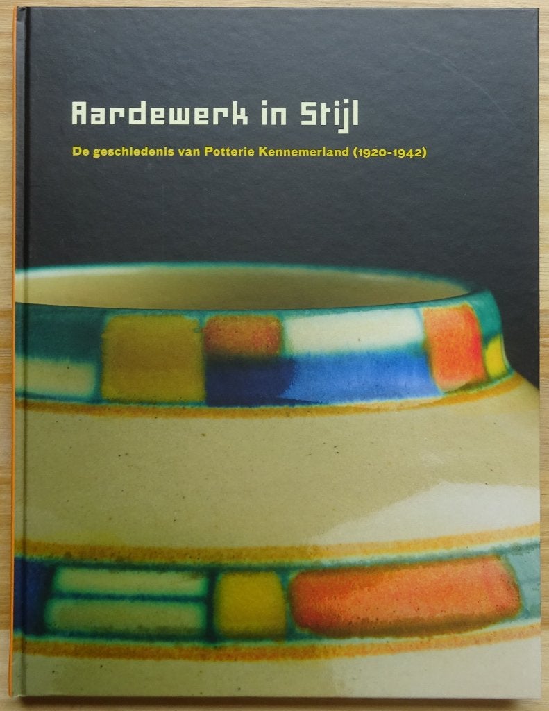 Aardewerk in Stijl - de geschiedenis Potterie Kennemerland, Ophalen of Verzenden, Nieuw, Overige onderwerpen