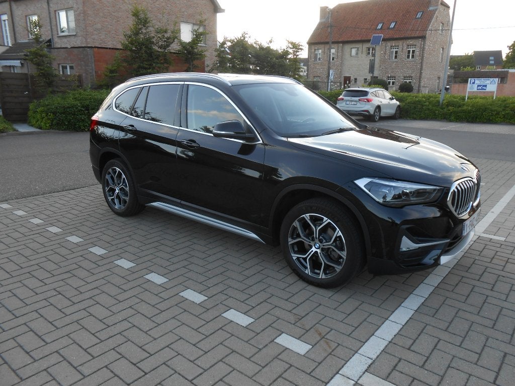 Belle BMW X1 sDrive 18i Xline, OPTION COMPLÈTE à l'état neuf, X1, Achat, Euro 6, Boîte manuelle