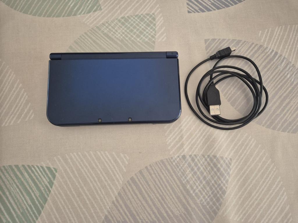 New 3Ds Xl in goede staat te koop., Games en Spelcomputers, Spelcomputers | Nintendo 2DS en 3DS, Ophalen, 3DS