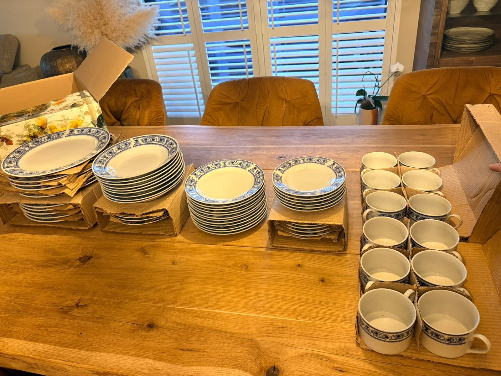 60 delig antiek porseleinen servies Klasse Design Germany, Antiek en Kunst, Ophalen