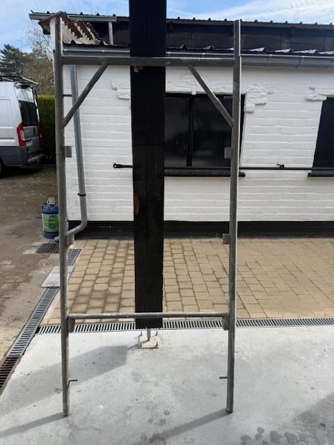 lichte stelling, Doe-het-zelf en Bouw, Ophalen, Gebruikt, Gevelsteiger, 5 meter of hoger