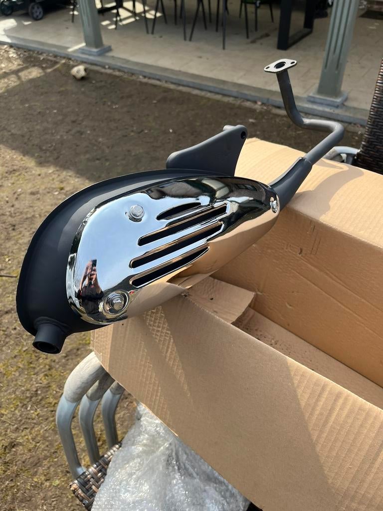 Uitlaat benda benson, Fietsen en Brommers, Ophalen