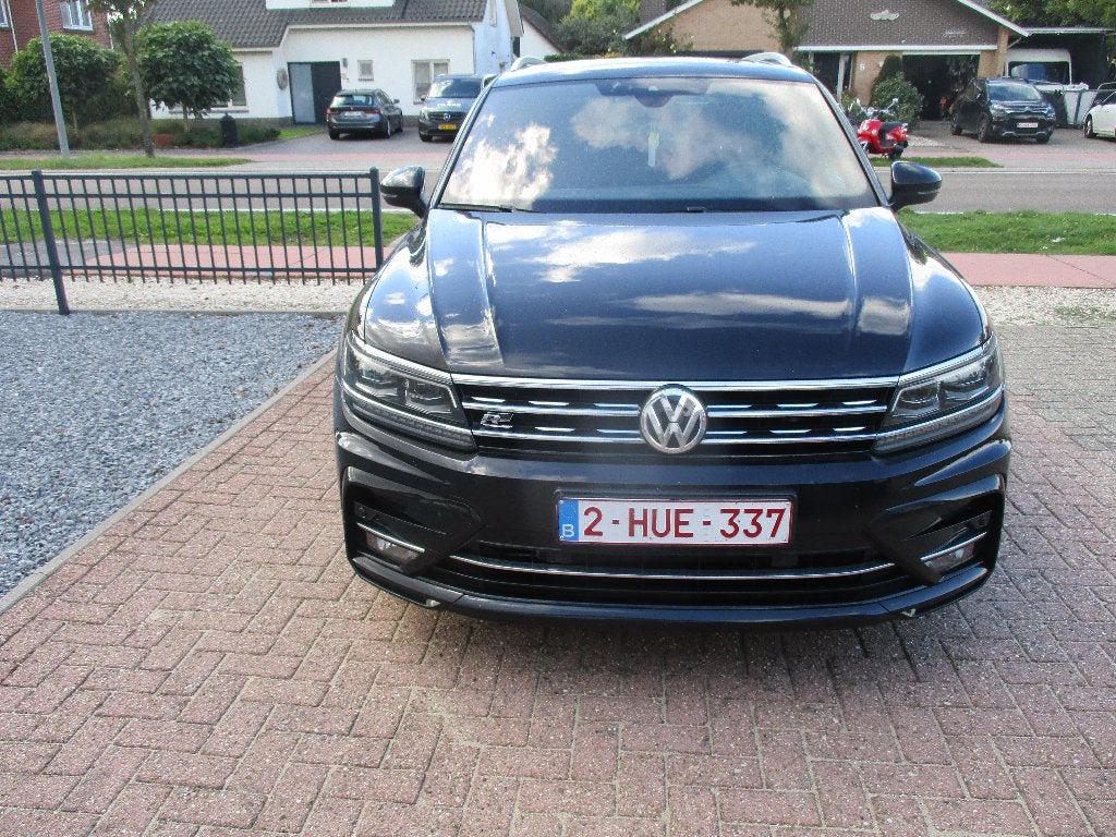 Volkswagen TIGUAN 2.0 DIESEL 2019 R-Line, Autos, Euro 6, Carnet d'entretien, Alcantara, Noir