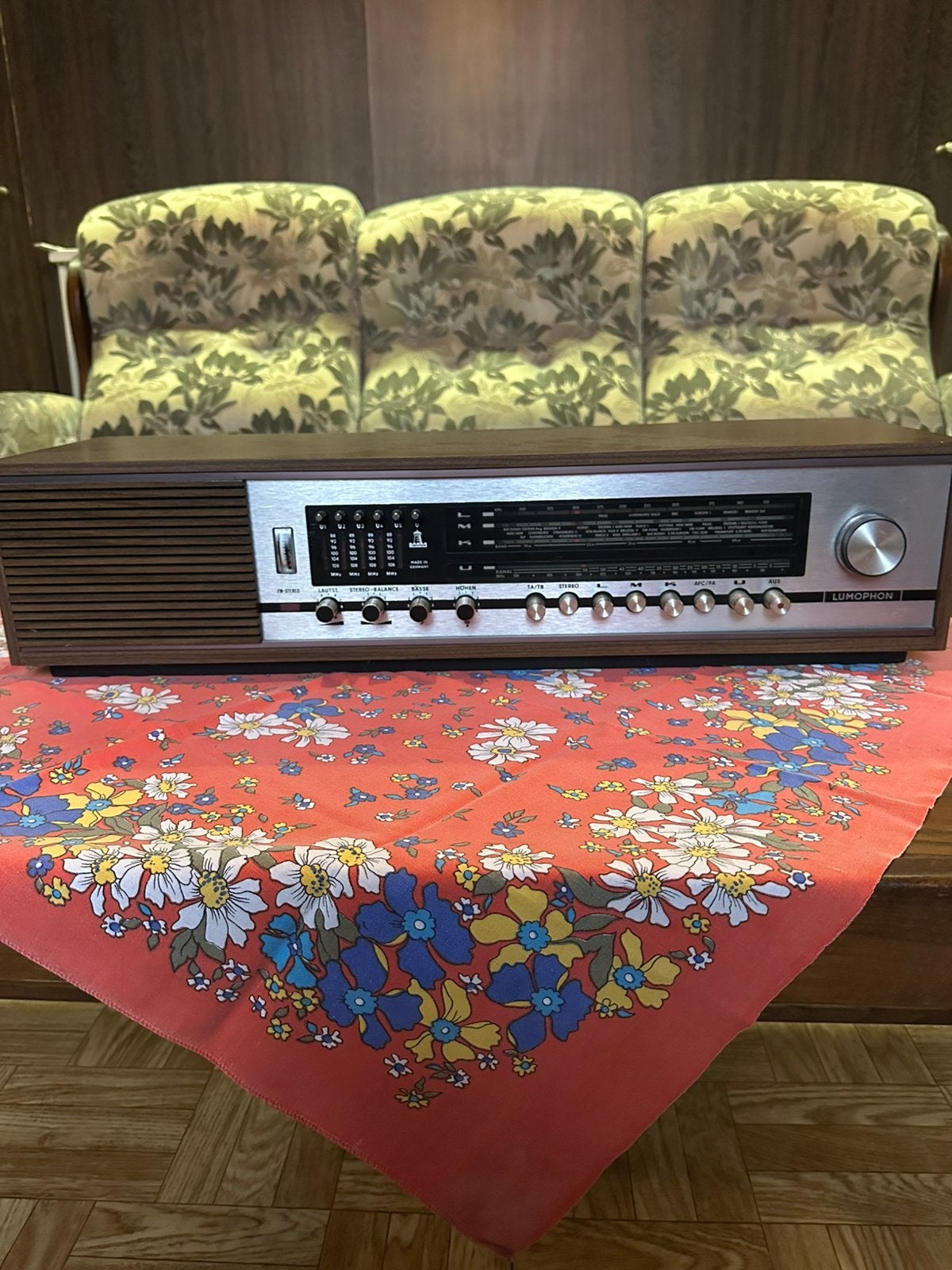 Radio, Ophalen