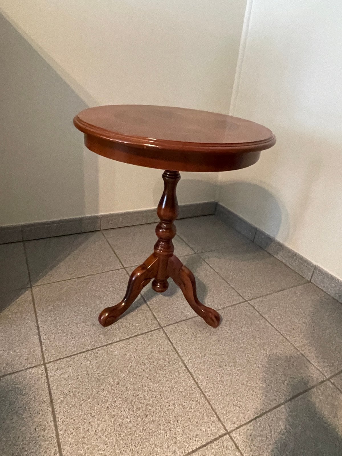 Tafeltje, Ophalen