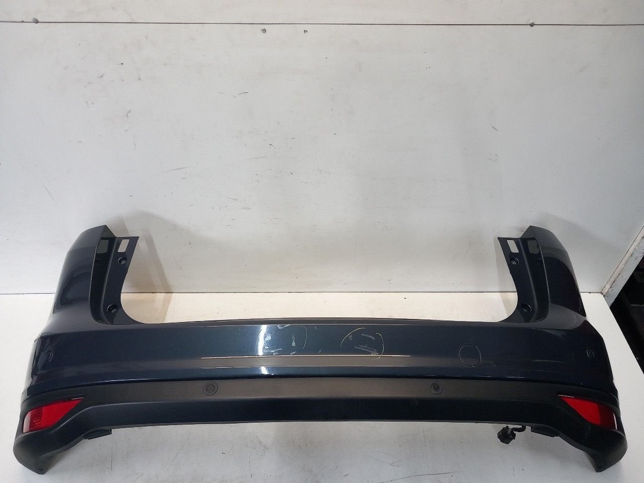 Bumper achter Ford C-Max, Onderdelen@venauto.nl, Van der Ven Autorecycling B.V., Gebruikt, Ettenseweg 76, 4706 PB Roosendaal, The Netherlands