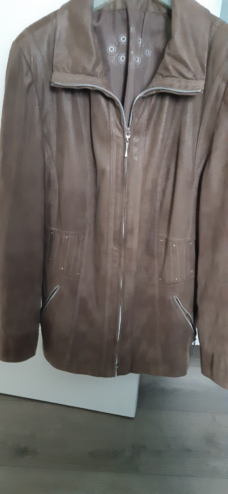 bruine vest van Lebek, Kleding | Dames, Jasjes, Kostuums en Pakken, Ophalen of Verzenden